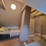 Apartamento Charmerende I Den Gamle Kirkesmedje Rønne