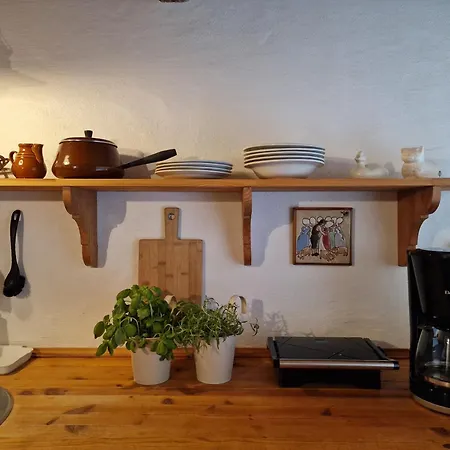 Charmerende I Den Gamle Kirkesmedje Apartmán