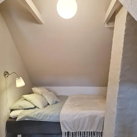 Apartment Charmerende I Den Gamle Kirkesmedje